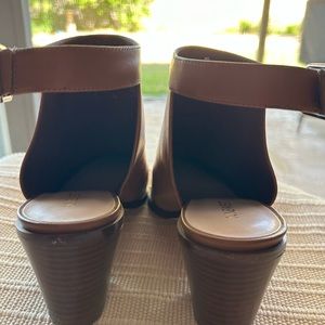 Nine West open heel ankle strap